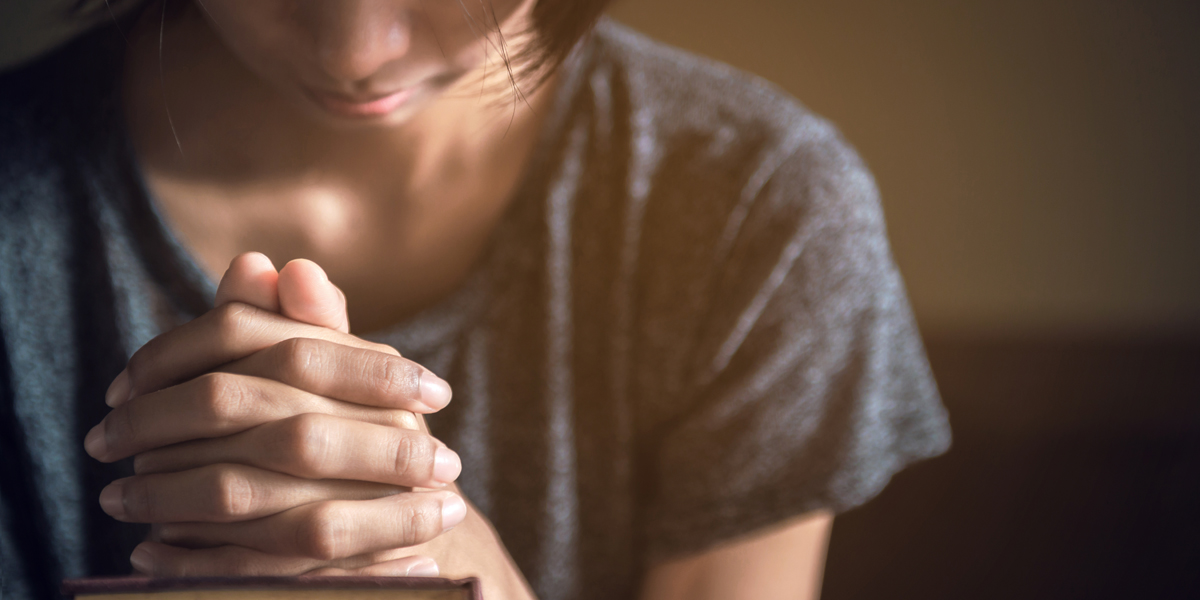 Oración poderosa para soltar y dejar ir a una persona